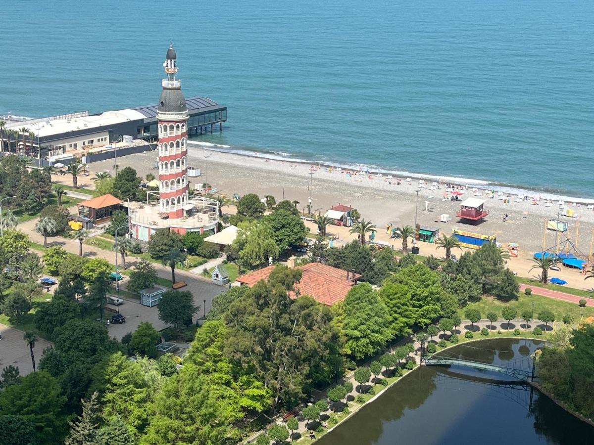 1-Bedroom Studio Apartment In Orbi City - Side Seaview Batumi Ngoại thất bức ảnh